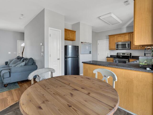 Photo of 332 Capstone Lane