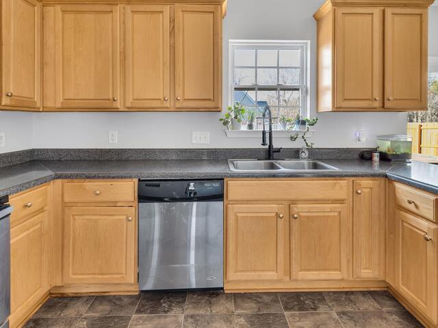 Photo of 332 Capstone Lane