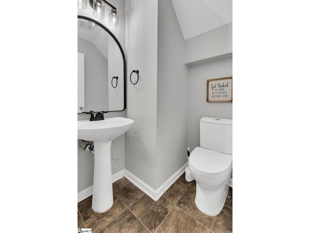 Photo of 332 Capstone Lane