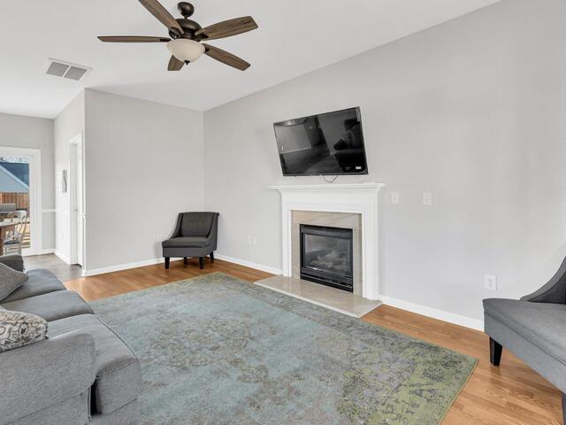 Photo of 332 Capstone Lane