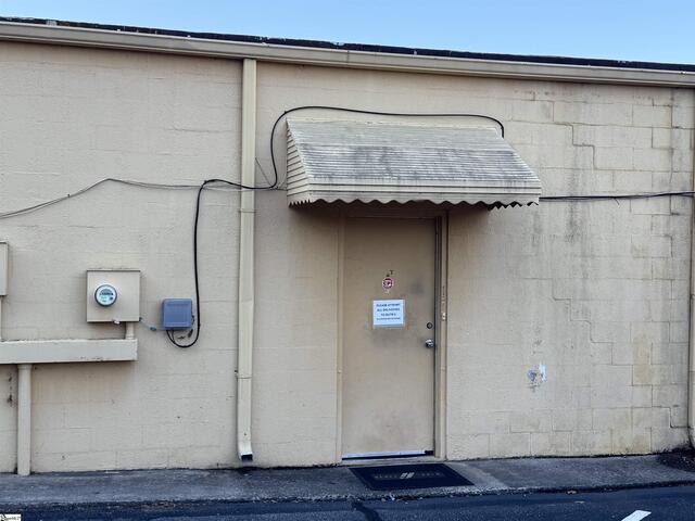 Photo of 3110 Wade Hampton Boulevard