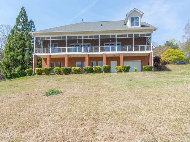 Photo of 102 E Peninsula Drive