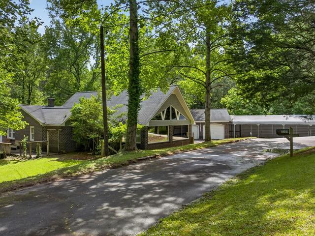 Photo of 1310 Camp Creek Road