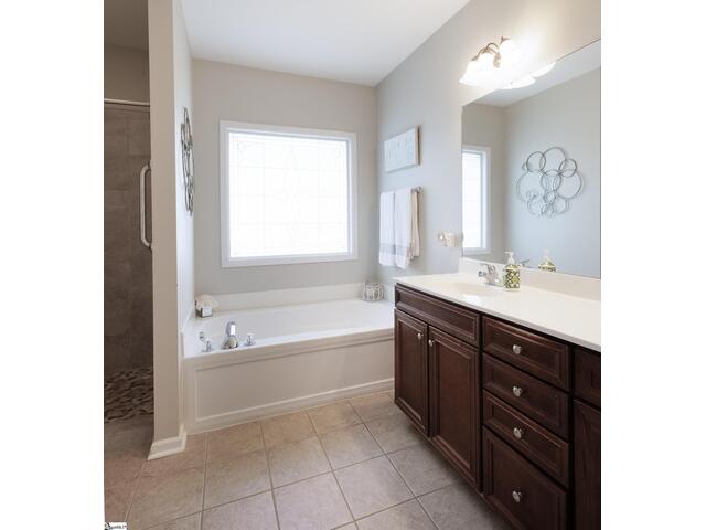 Photo of 30 Pine Island Drive