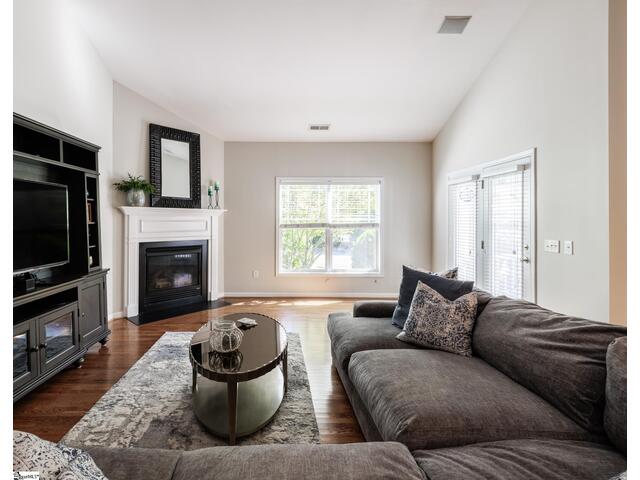 Photo of 30 Pine Island Drive