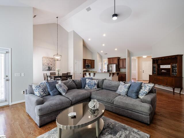 Photo of 30 Pine Island Drive