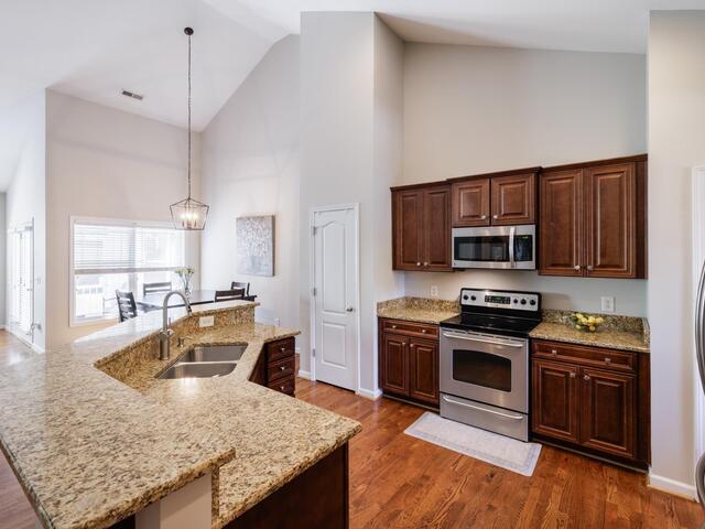 Photo of 30 Pine Island Drive