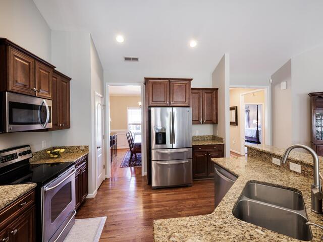 Photo of 30 Pine Island Drive