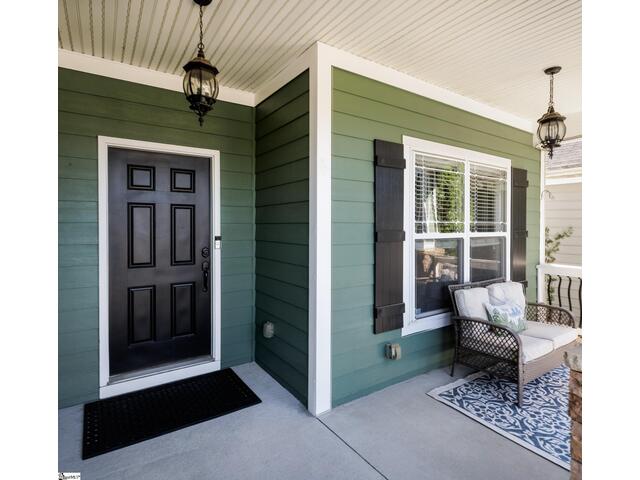 Photo of 30 Pine Island Drive