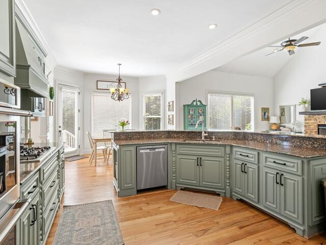 Photo of 1 Riverstone Way