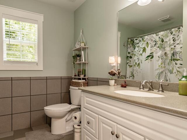 Photo of 1111 Shirley Drive