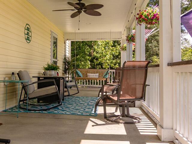 Photo of 1111 Shirley Drive