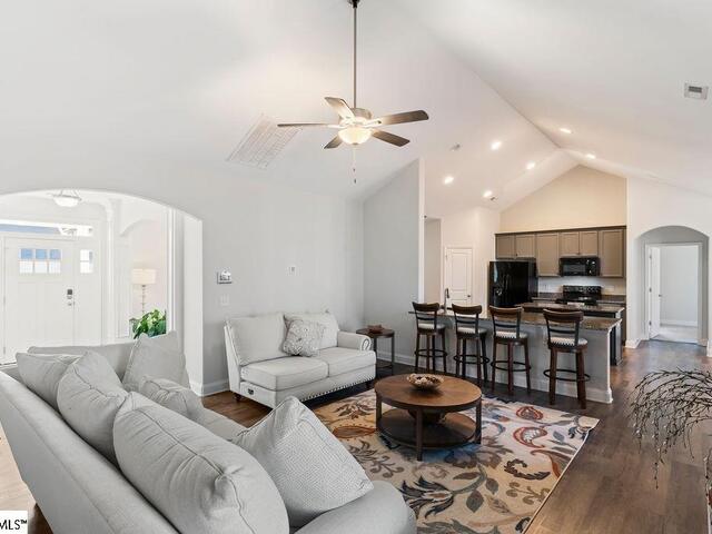 Photo of 615 Forden Drive