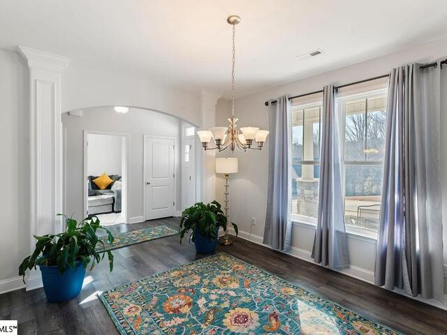 Photo of 615 Forden Drive