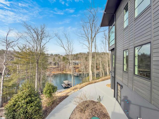 Photo of 127 Crosswind Court