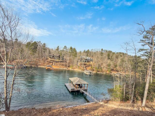 Photo of 127 Crosswind Court