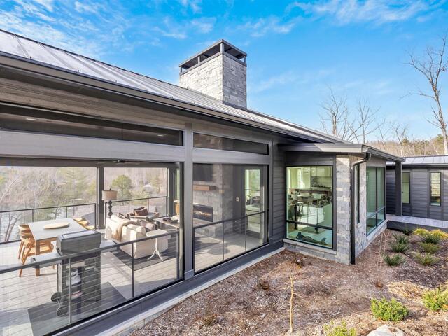 Photo of 127 Crosswind Court