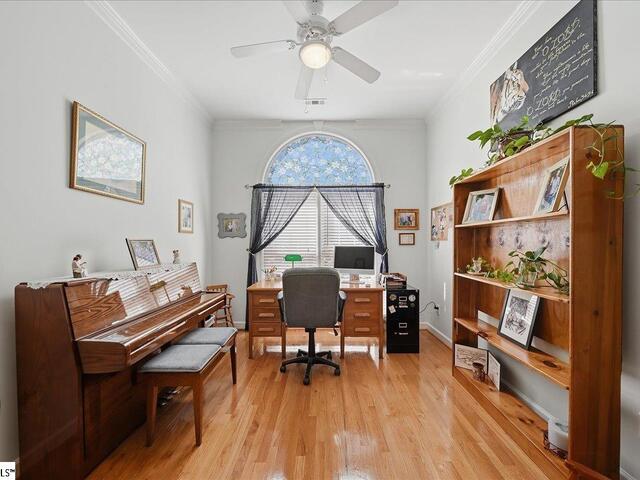 Photo of 228 Goldenstar Lane