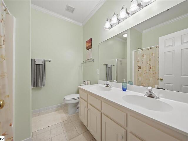 Photo of 228 Goldenstar Lane