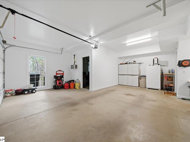 Photo of 228 Goldenstar Lane