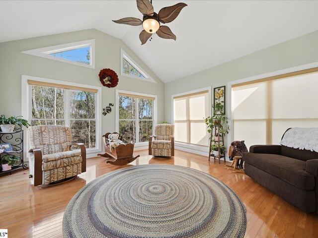 Photo of 228 Goldenstar Lane