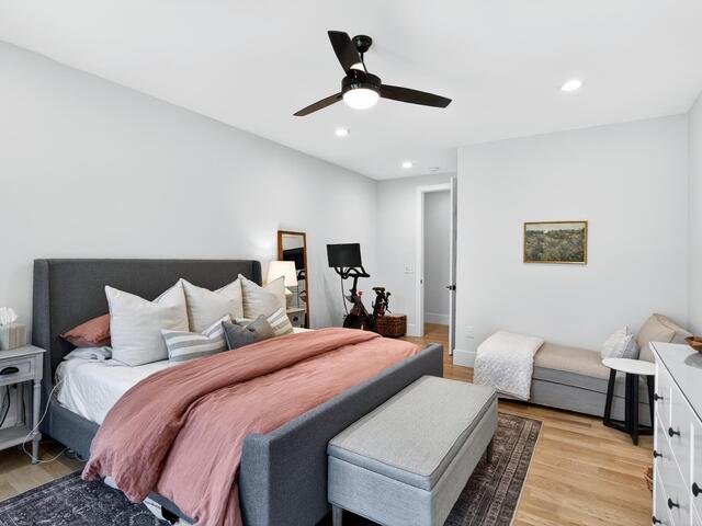 Photo of 20 Village Crest Drive