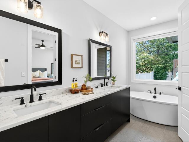 Photo of 20 Village Crest Drive