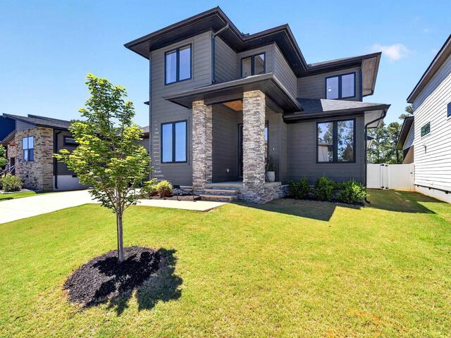 Photo of 20 Village Crest Drive