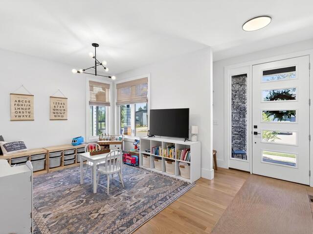 Photo of 20 Village Crest Drive