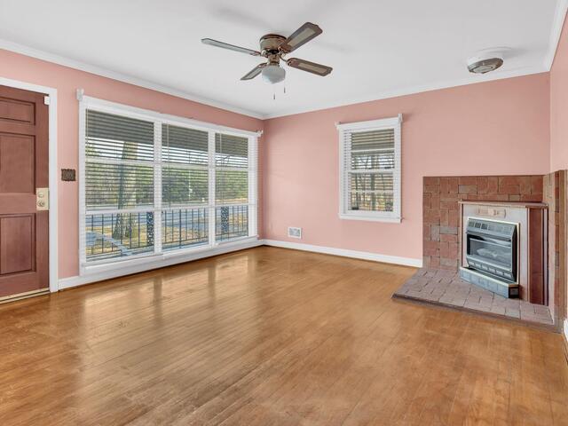 Photo of 8819 White Horse Road