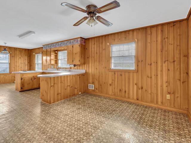 Photo of 8819 White Horse Road