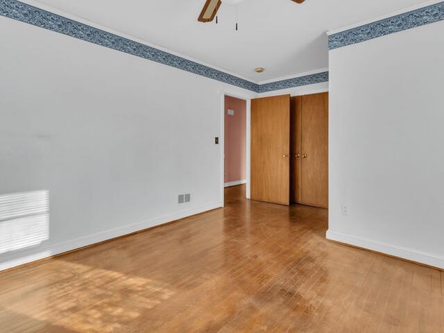 Photo of 8819 White Horse Road