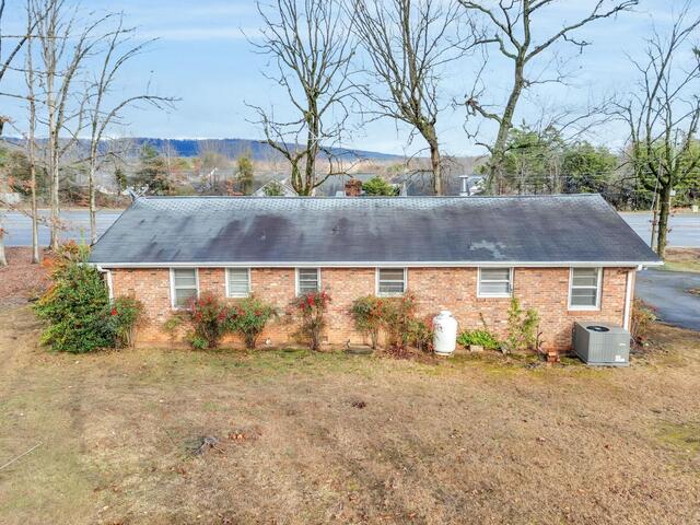 Photo of 8819 White Horse Road