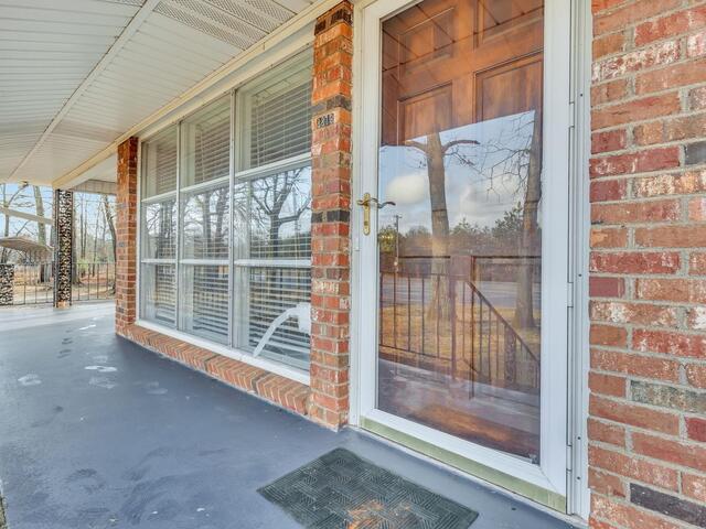 Photo of 8819 White Horse Road