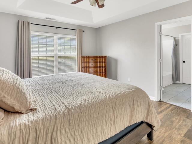 Photo of 325 Stillwater Court