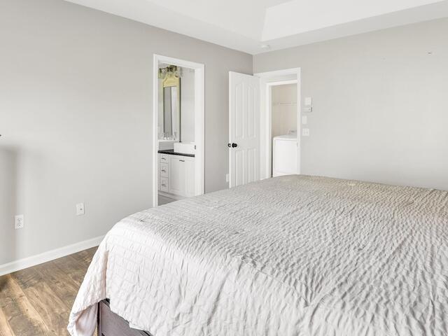 Photo of 325 Stillwater Court