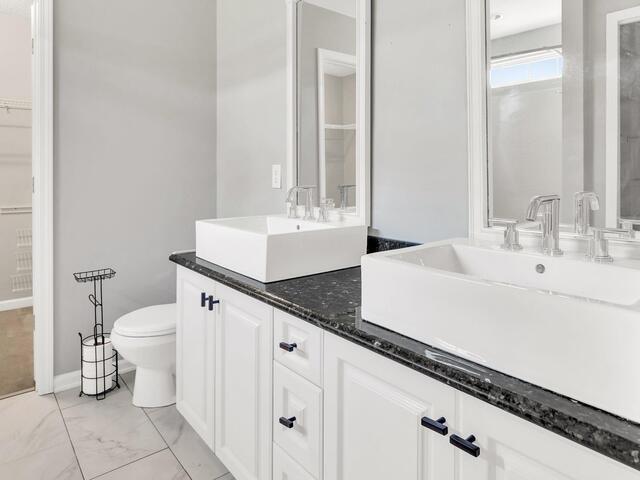 Photo of 325 Stillwater Court