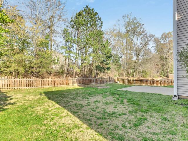 Photo of 325 Stillwater Court