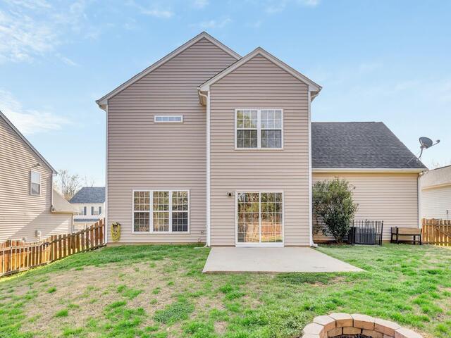 Photo of 325 Stillwater Court