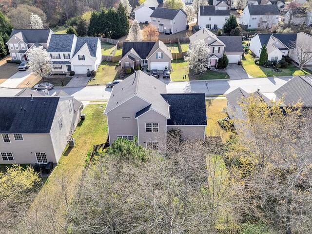 Photo of 325 Stillwater Court