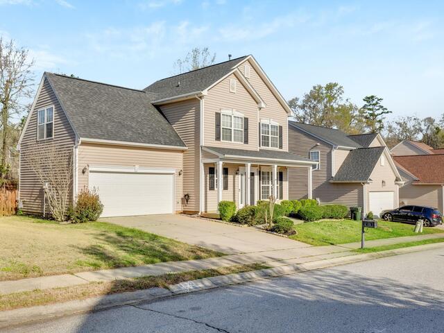 Photo of 325 Stillwater Court