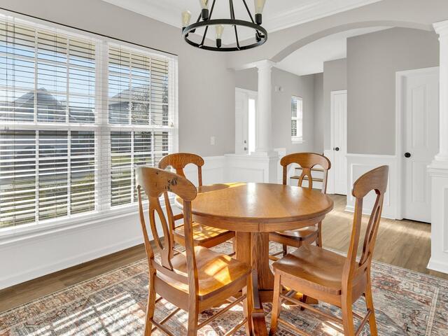 Photo of 325 Stillwater Court