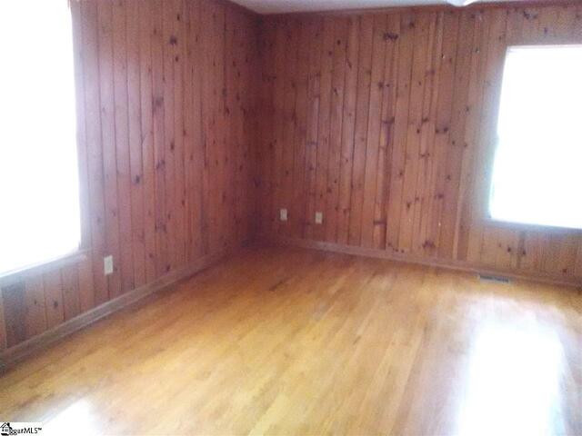 Photo of 1244 E Butler