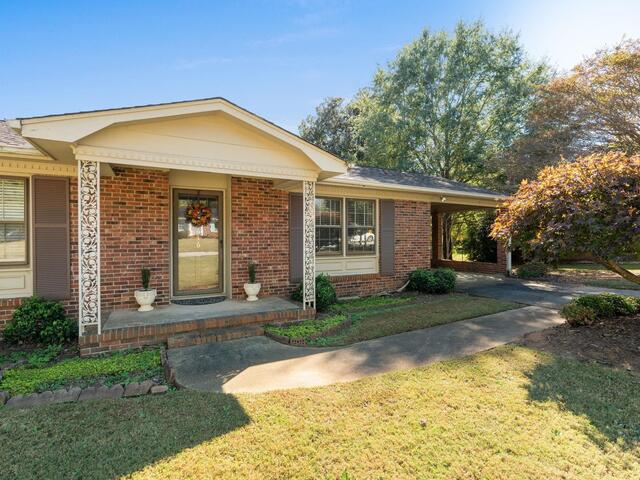 Photo of 616 Heathwood Drive