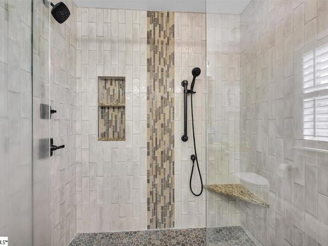 Photo of 39 Briarhill Drive