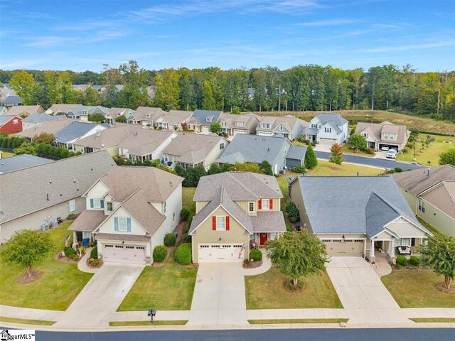 Photo of 39 Briarhill Drive