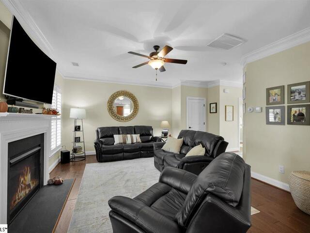 Photo of 39 Briarhill Drive