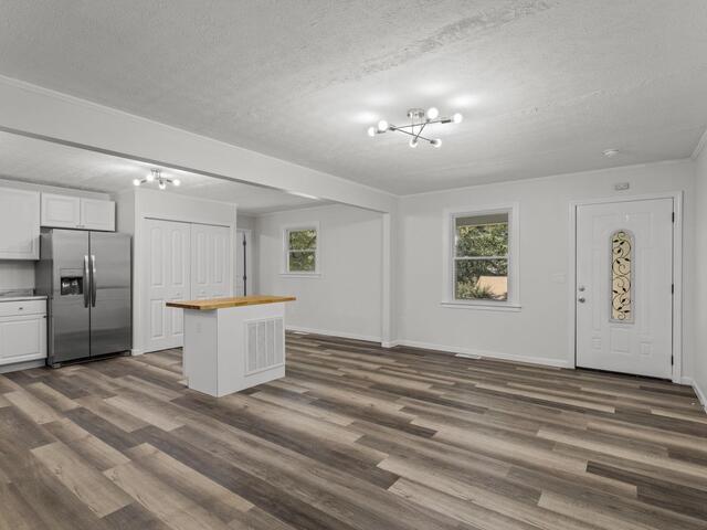 Photo of 210 Pinonwood Drive