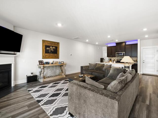 Photo of 24 Bromes Way