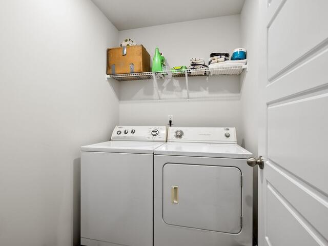 Photo of 24 Bromes Way